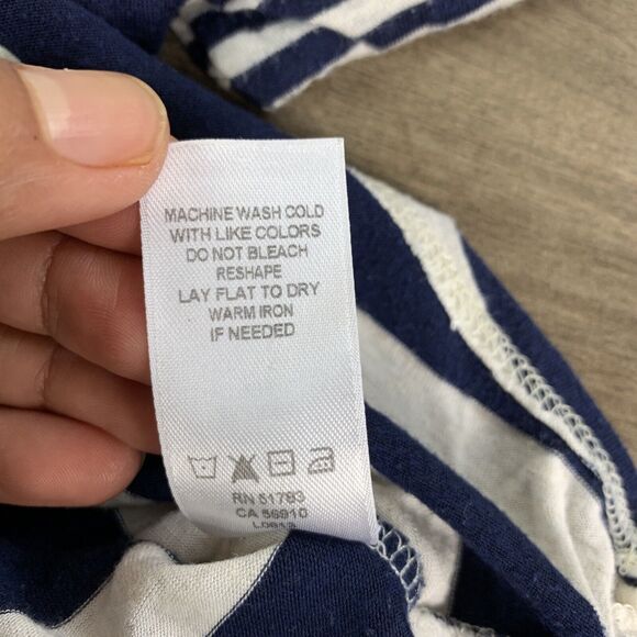 Maurices Womens Size Large Top Striped Blue & White Scoop Neck Lighweight - Picture 7 of 7